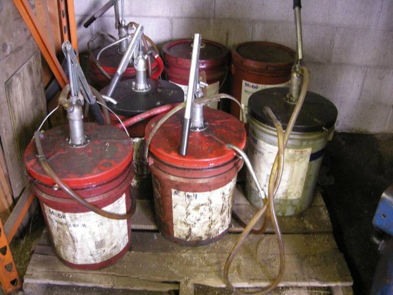 lot 132 image: Pallet Oil Buckets and Pumps