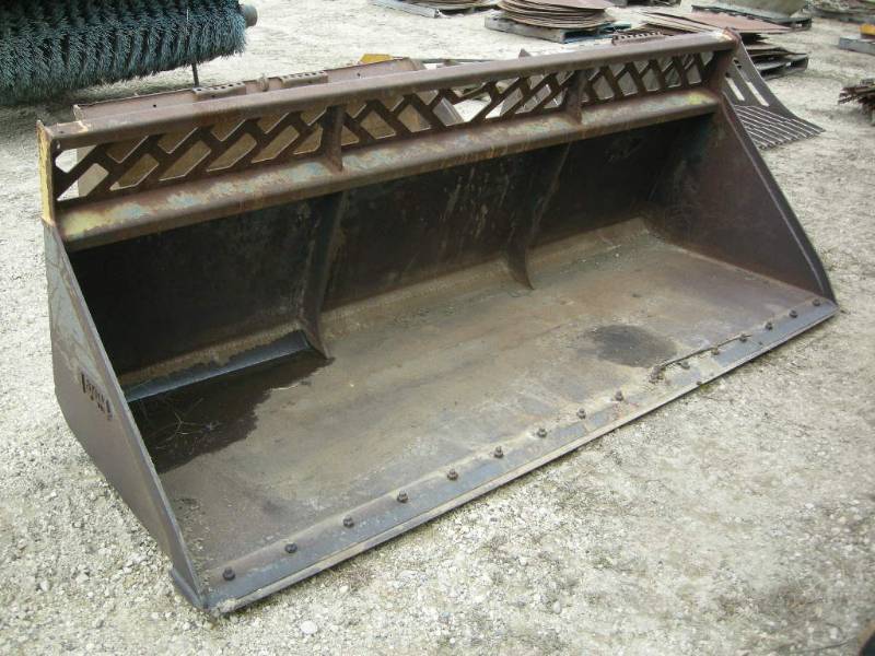 lot 3 image: Lano Skidsteer High Capacity Snowbucket