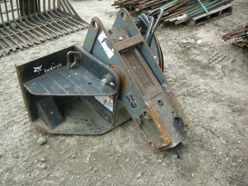lot 7 image: BobcatSkidsteer JackhammerHydraulic Breaker