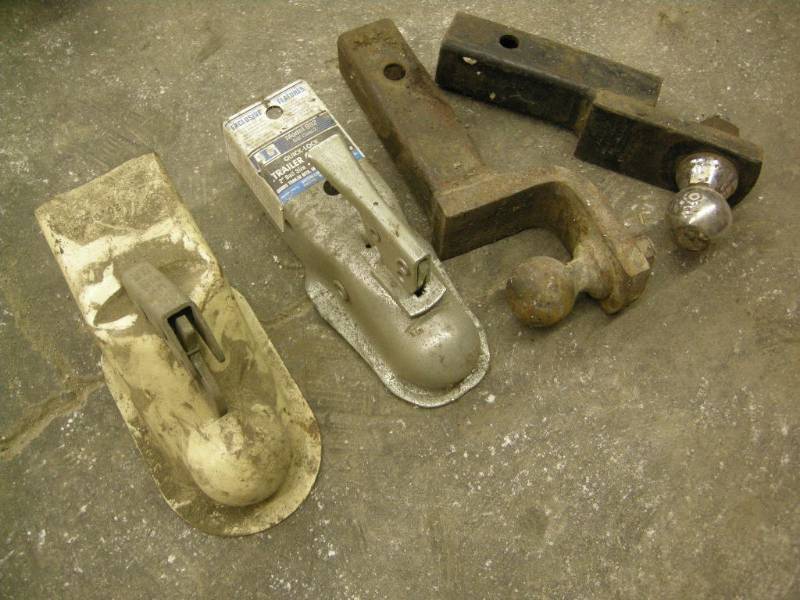 lot 178 image: Trailer Hitches, Couplers