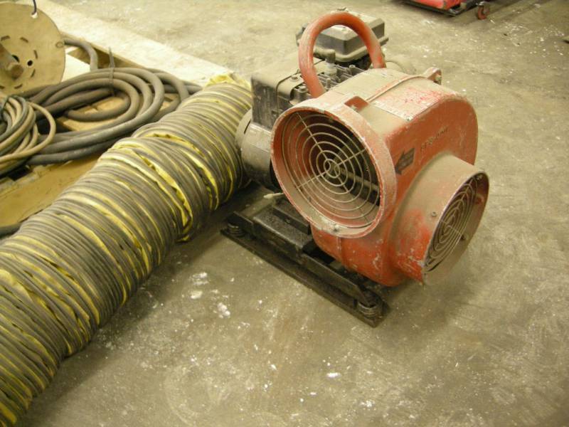 lot 187 image: General GP8 Gas Blower