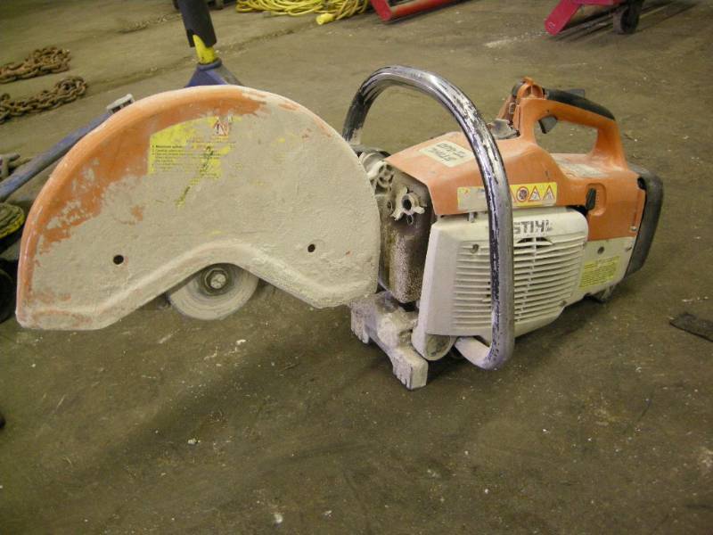 lot 190 image: Stihl TS400 Concrete Saw