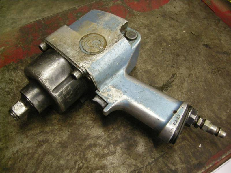 lot 205 image: Central Pneumatic 34in. Drive Air Impact Wrench