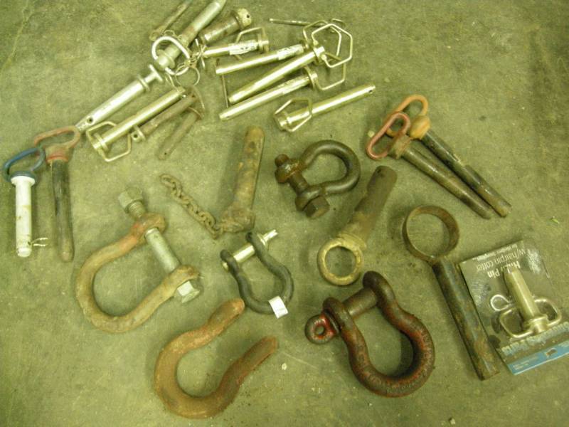 lot 309 image: Clevis Pins