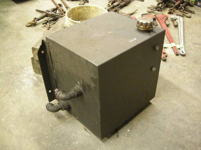 lot 323 image: FuelOil Tank