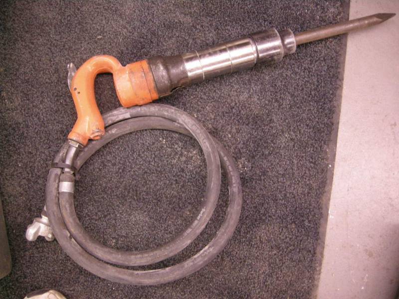 lot 348 image: American Pneumatic Air Chisel