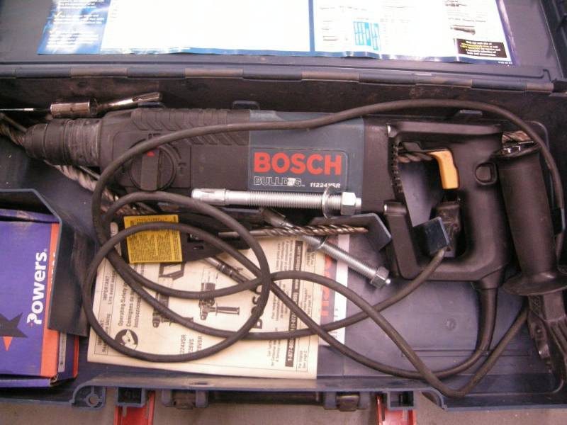 lot 357 image: Bosch Hammerdrill and Accessories