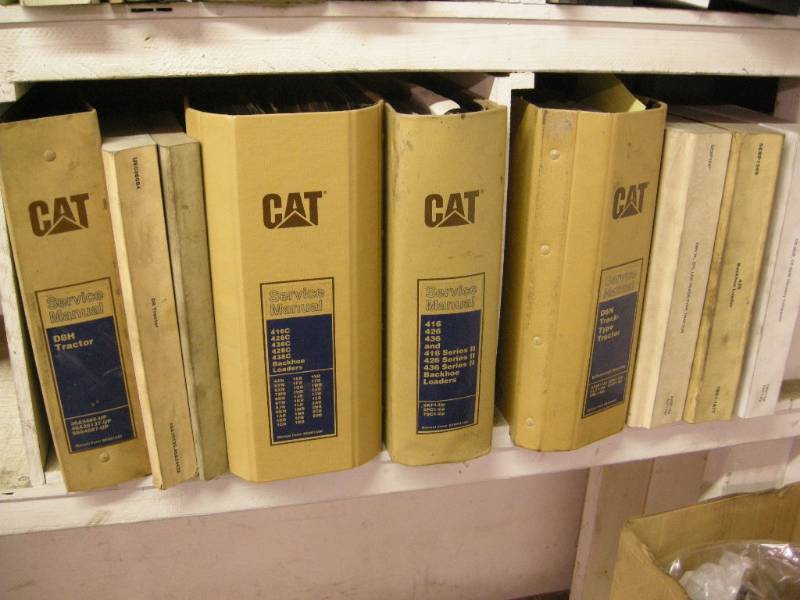 lot 364 image: CAT Heavy Equipment Shop Manuals