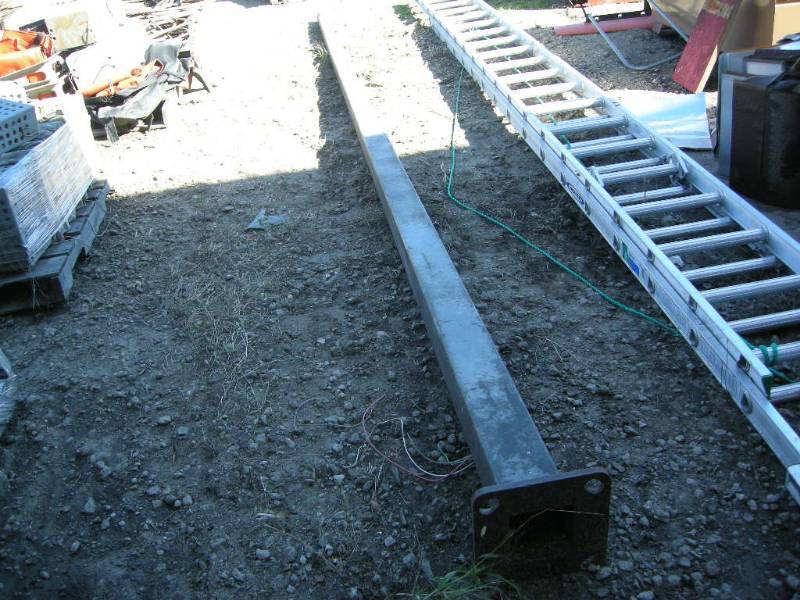 lot 384 image: Light Pole