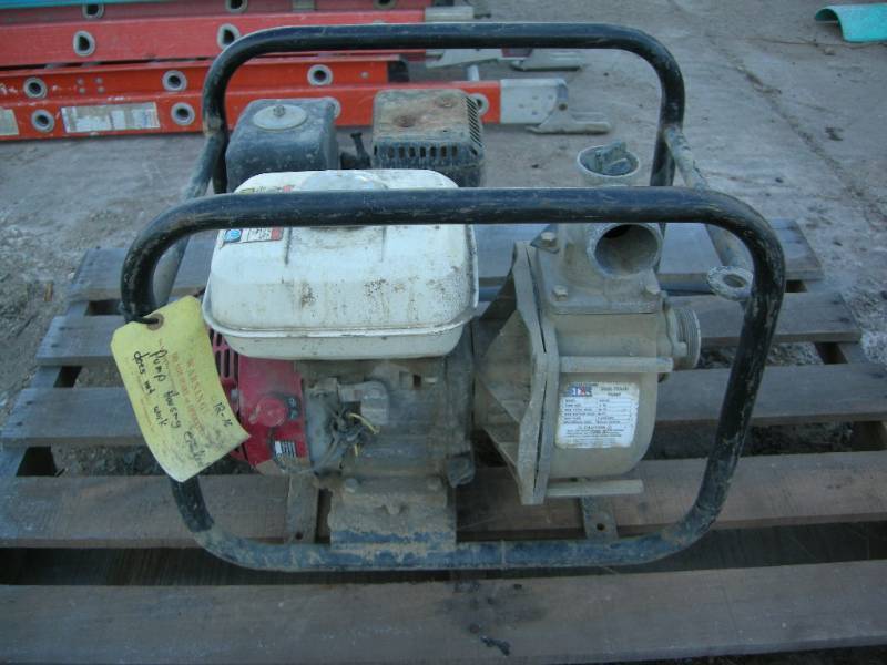 lot 477 image: North Star Semi-Trash Pump, Transfer