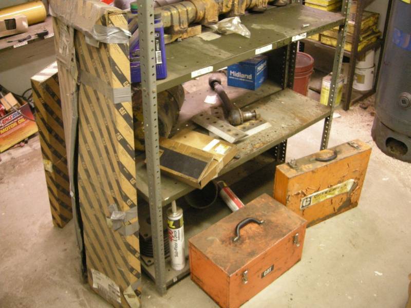lot 402 image: Misc CAT and Related Parts, Tools