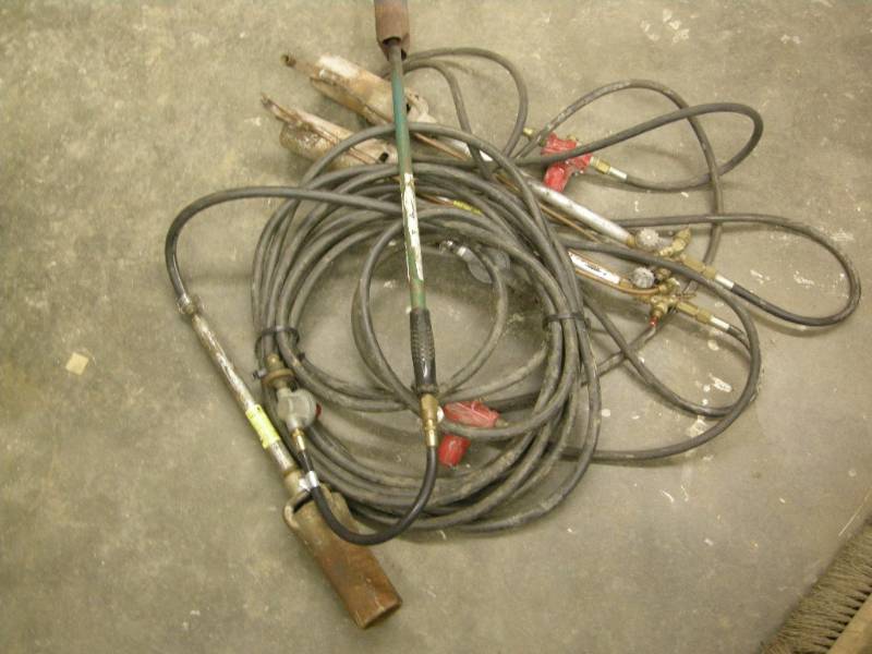 lot 408 image: 4 Propane Torches