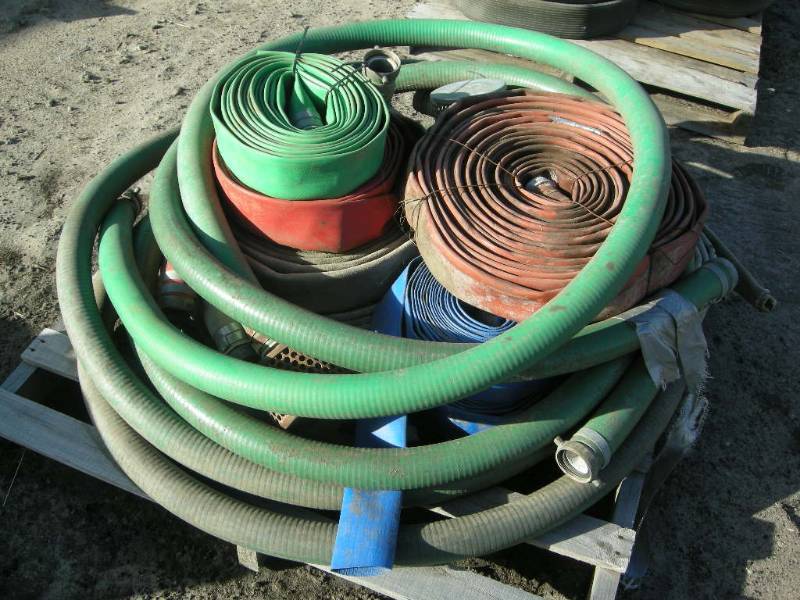 lot 452 image: Pallet Water Transfer Hoses