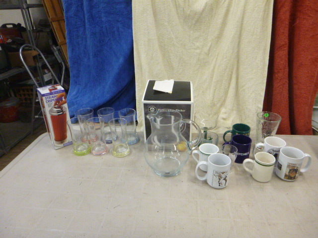 lot 70 image: Glassware