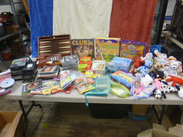 lot 33 image: Games, Toy, Movies, Beanie Babies