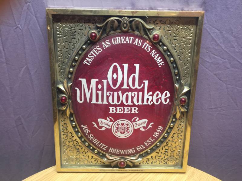 lot 1 image: 1979 Old Milwaukee Sign
