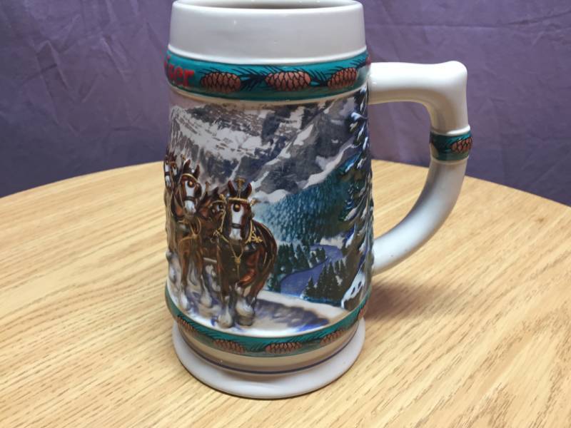 lot 62 image: 1993 Budweiser Holiday Stein