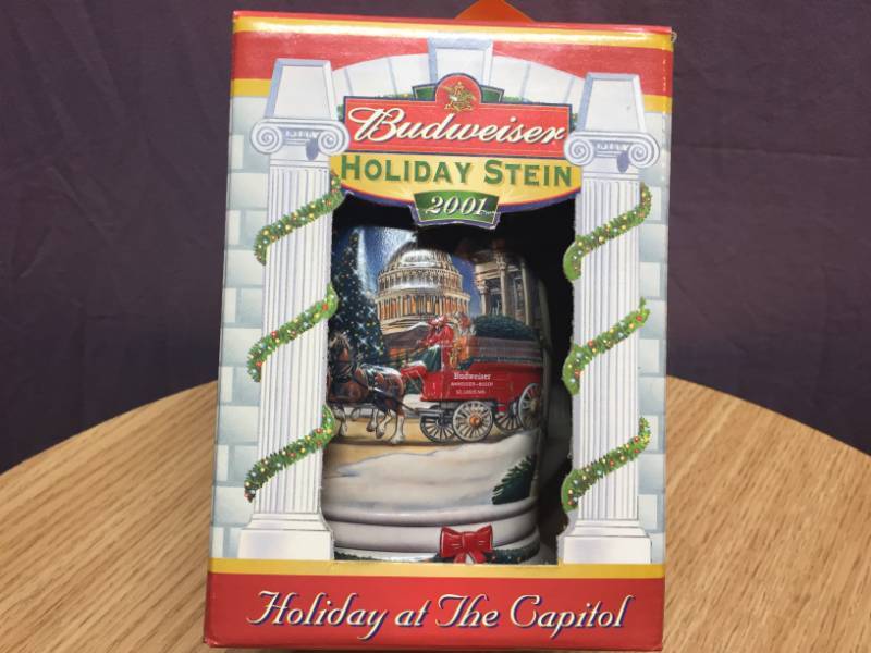 lot 20 image: 2001 Budweiser Holiday Stein