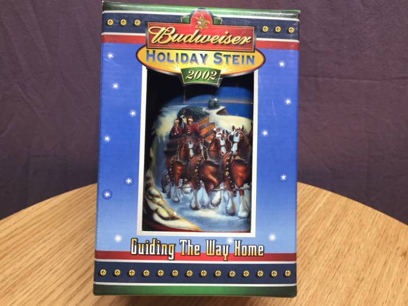 lot 21 image: 2002 Budweiser Holiday Stein