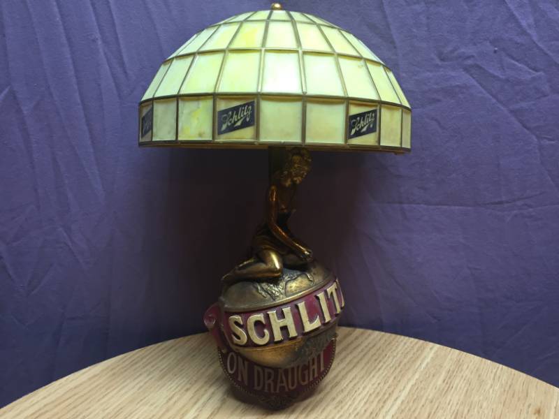 lot 26 image: Schlitz On Draught Sign