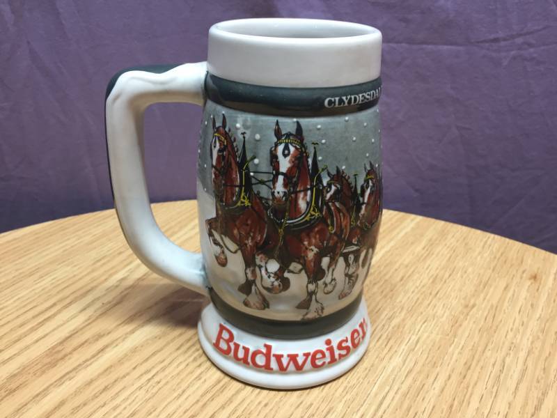 lot 33 image: 1982 Budweiser Holiday Stein