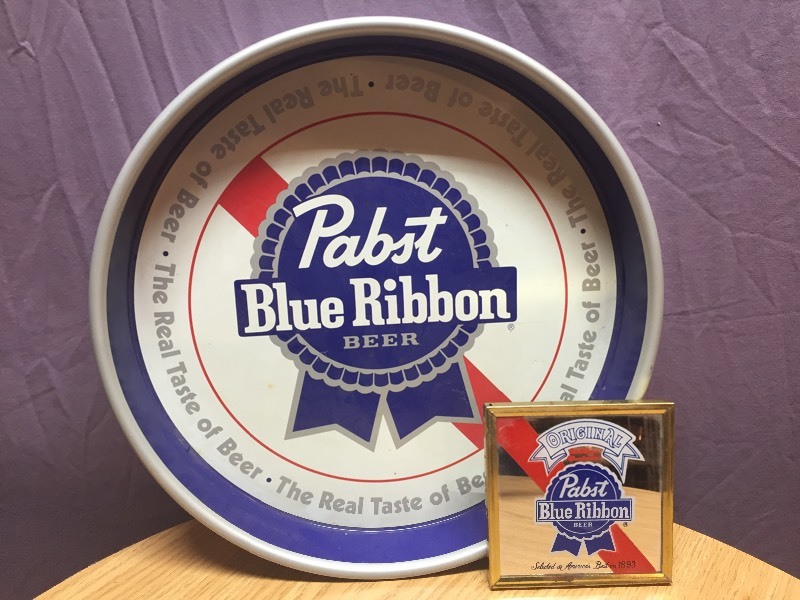 lot 73 image: Pabst Blue Ribbon Tray & Small Mirror