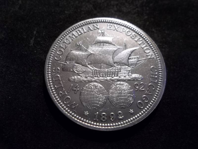 1892 Columbian Exposition Silver Half Dollar Commemorative (Ist Commemorative Coin Stuck In The USA)
