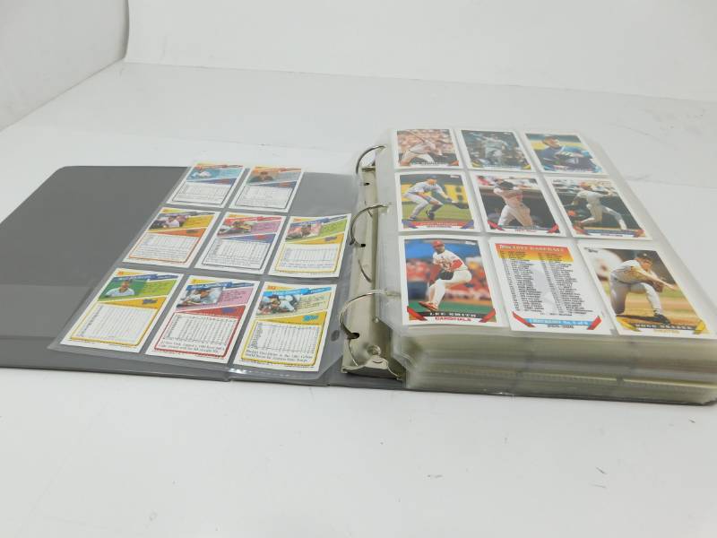 lot 16 image: Three Ring Binder Filled With Baseball Players Cards