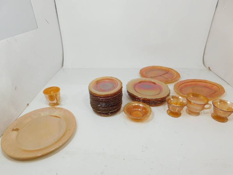 lot 24 image: Vintage Marigold Carnival Glass Dishes From The Depression Era