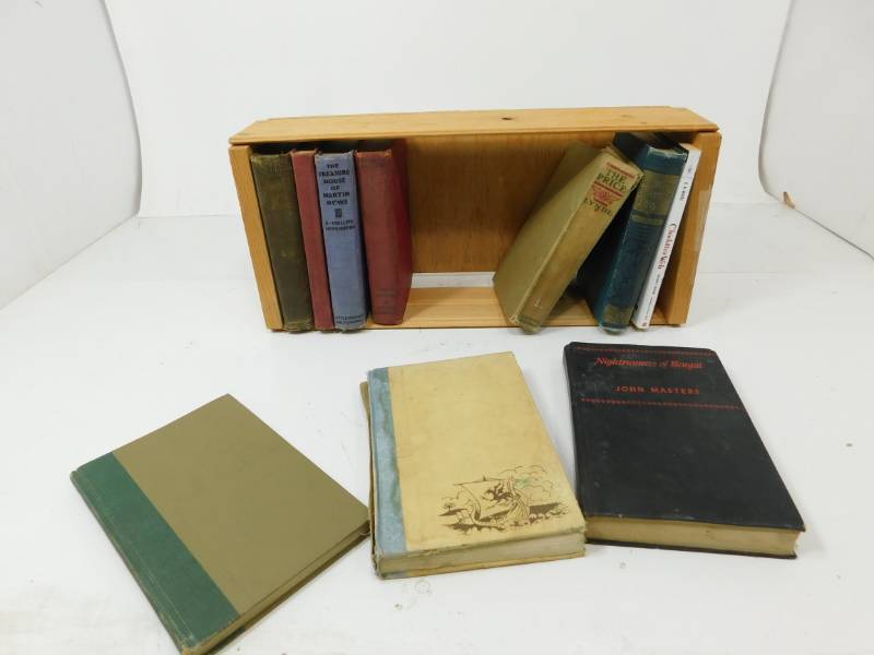 lot 65 image: Ten Vintage Books
