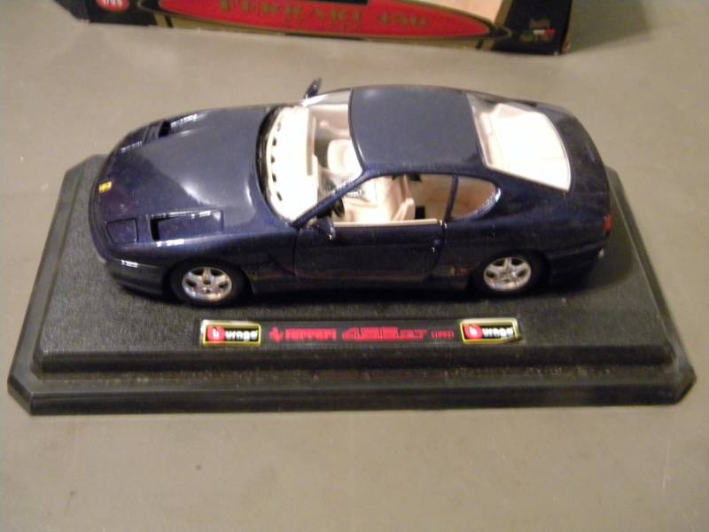 Burago 125 Die-cast 1992 Ferrari 456 GT