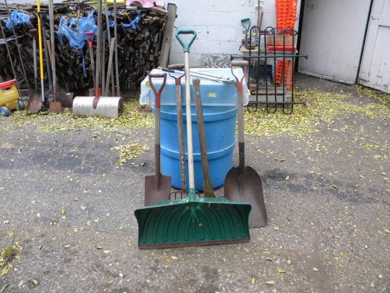 Long Handled Tools