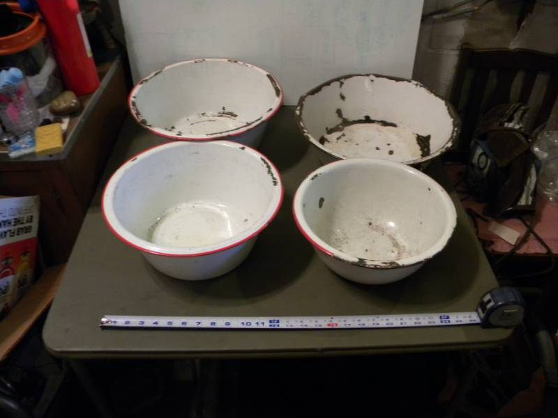 Enamelware BowlsWash Basins