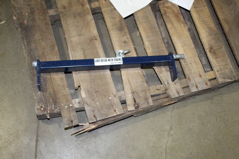 lot 15 image: Load Leveler wo Chain