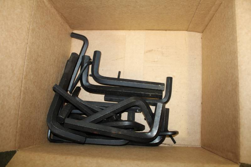 lot 48 image: Metric Allen Wrenches