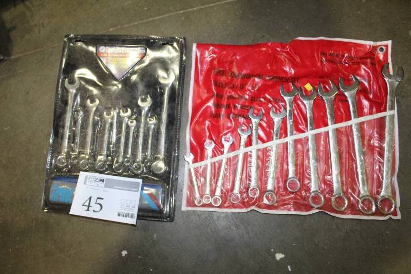 lot 45 image: Great Neck 11-Piece Metric Combination Wrench Set, GRIP 14-Piece SAE Combination Wrench Set