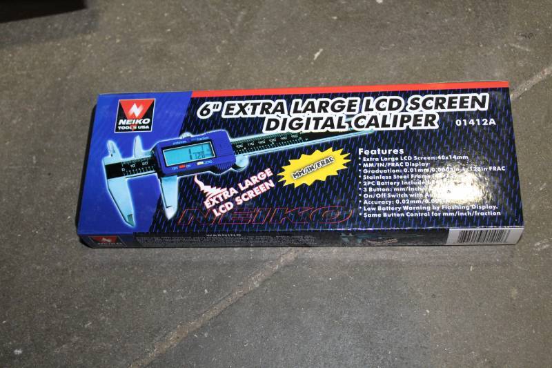lot 58 image: Neiko 6in. LCD Digital Caliper