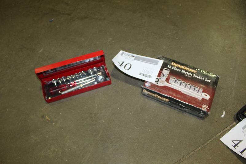 lot 40 image: Dynacraft 12-Piece 38in. Drive Metric Socket Set, ClassiKal Hand Tools 14-Piece SAE Socket Set