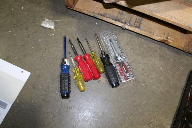 lot 72 image: Lot of (7) Screwdrivers, Bit Sets