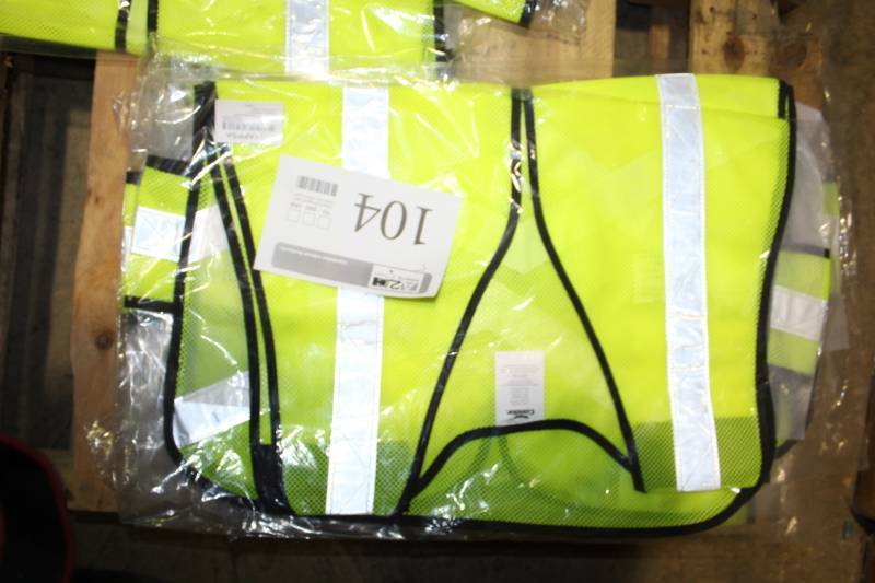 lot 104 image: Lot of (5) Condor Safety Vests