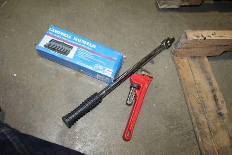 lot 140 image: Lot of (3) Hand Tools - Campbell-Hausfeld 9-Piece 38in. Drive Metric Deep Impact Socket Set, Socket Wrench, Heavy Duty 8in. Pipe Wrench