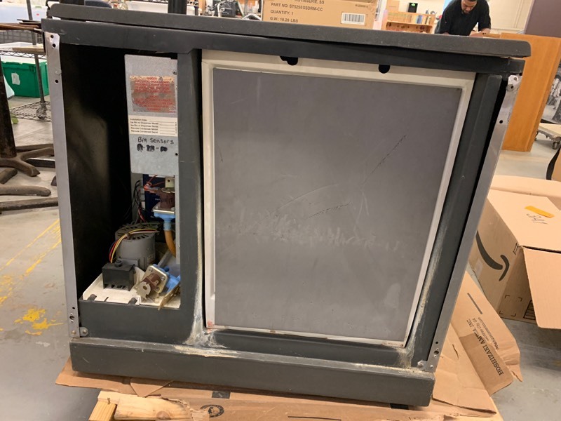 lot 308 image: SCOTSMAN ICE MAKER - FOR PARTS