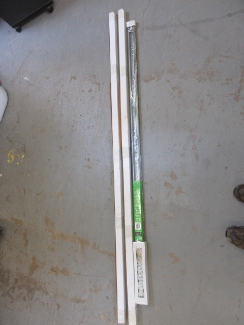 lot 320 image: SLIDING DOOR HARDWARE SET W2 METAL POSTS