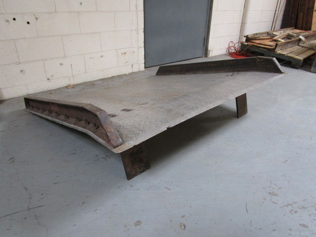 lot 345 image: COPPERLOY DOCK PLATE