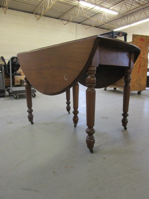 lot 351 image: DROP LEAF TABLE