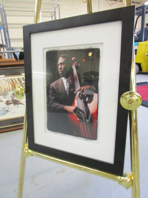 lot 389 image: MATTED MUSICIAN PHOTOGRAPHS