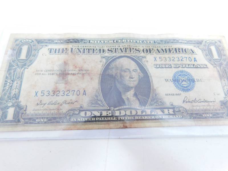 lot 26 image: Silver Certificate, Buffalo Nickel, Indian Head Penny Lot