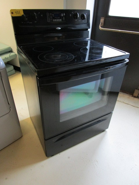 WHIRLPOOL ELECTRIC STOVE
