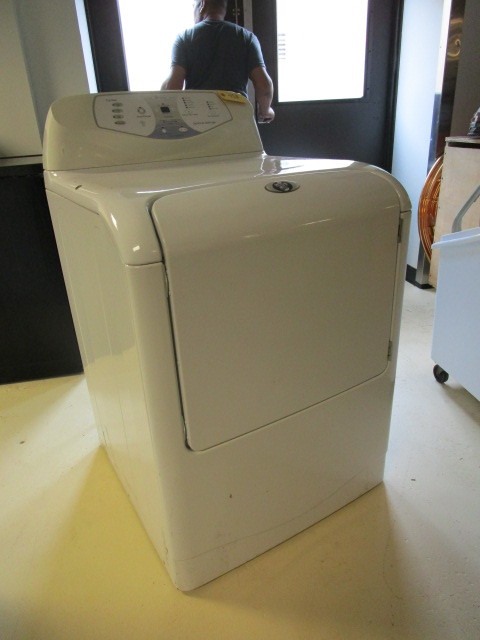 MAYTAG ELECTRIC DRYER