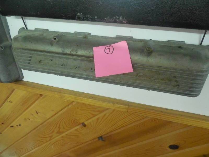 lot 7 image: CORVETTE ALUMINUM VALVE COVERS SET OF 2